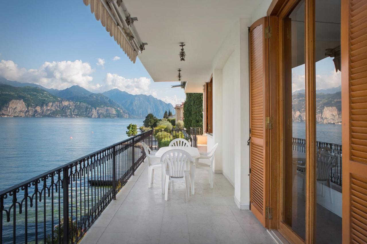 Villa Francesca-Grande Appartamento In Riva Al Lago Brenzone sul Garda Exterior photo